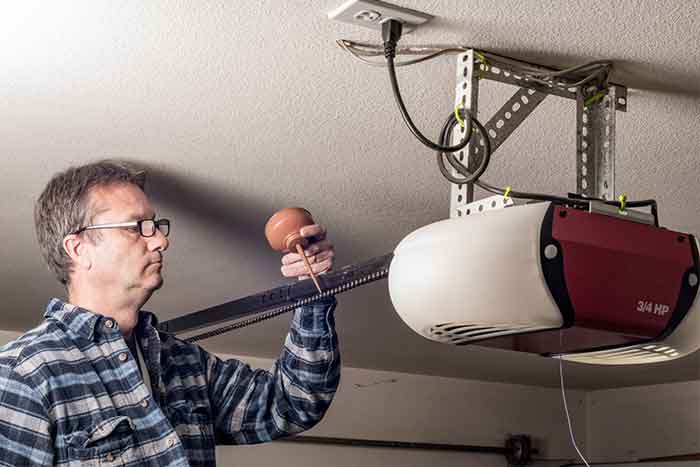 Las Vegas Garage Door Opener Repair